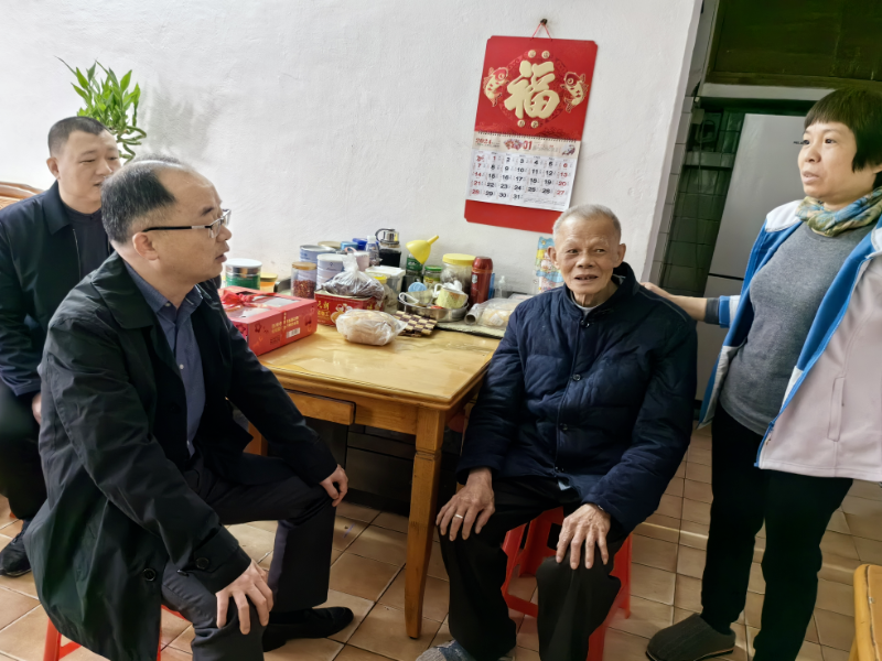 成人视频
党组开展春节走访慰问活动
