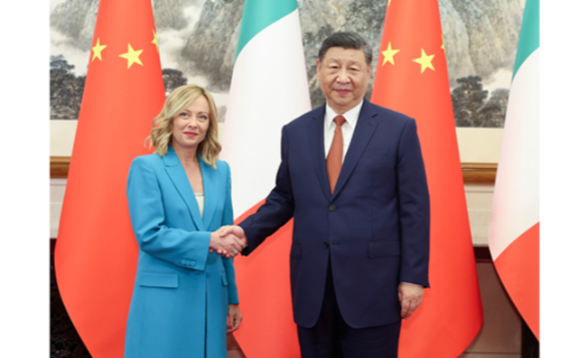 习近平会见意大利总理梅洛尼