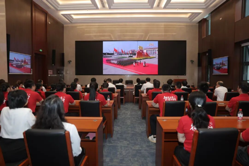 成人视频
组织青年理论学习小组开展“铭记历史·缅怀先烈·担当使命”系列纪念活动