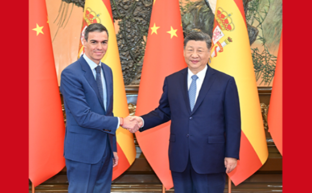 习近平会见西班牙首相桑切斯